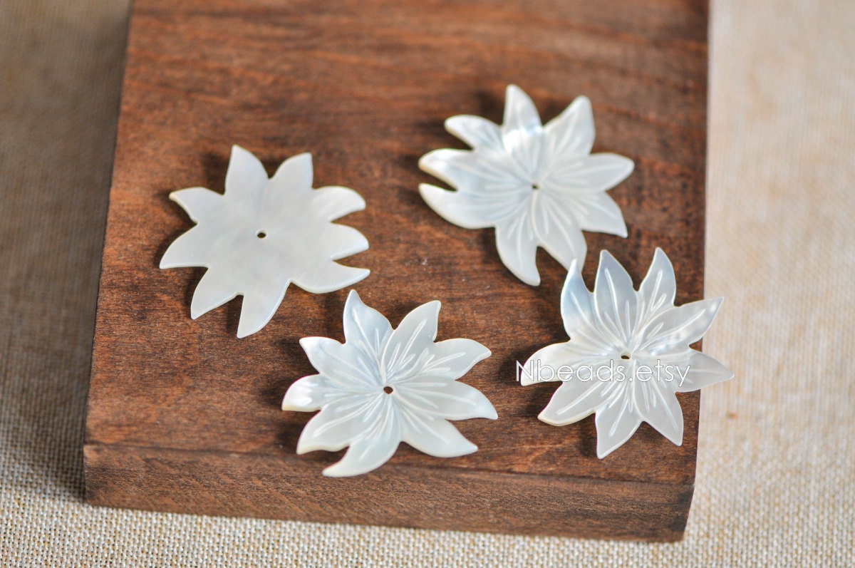 10pcs White Mother of Pearl Shell Lotus Carved Flowers 36mm -(V1216-1)