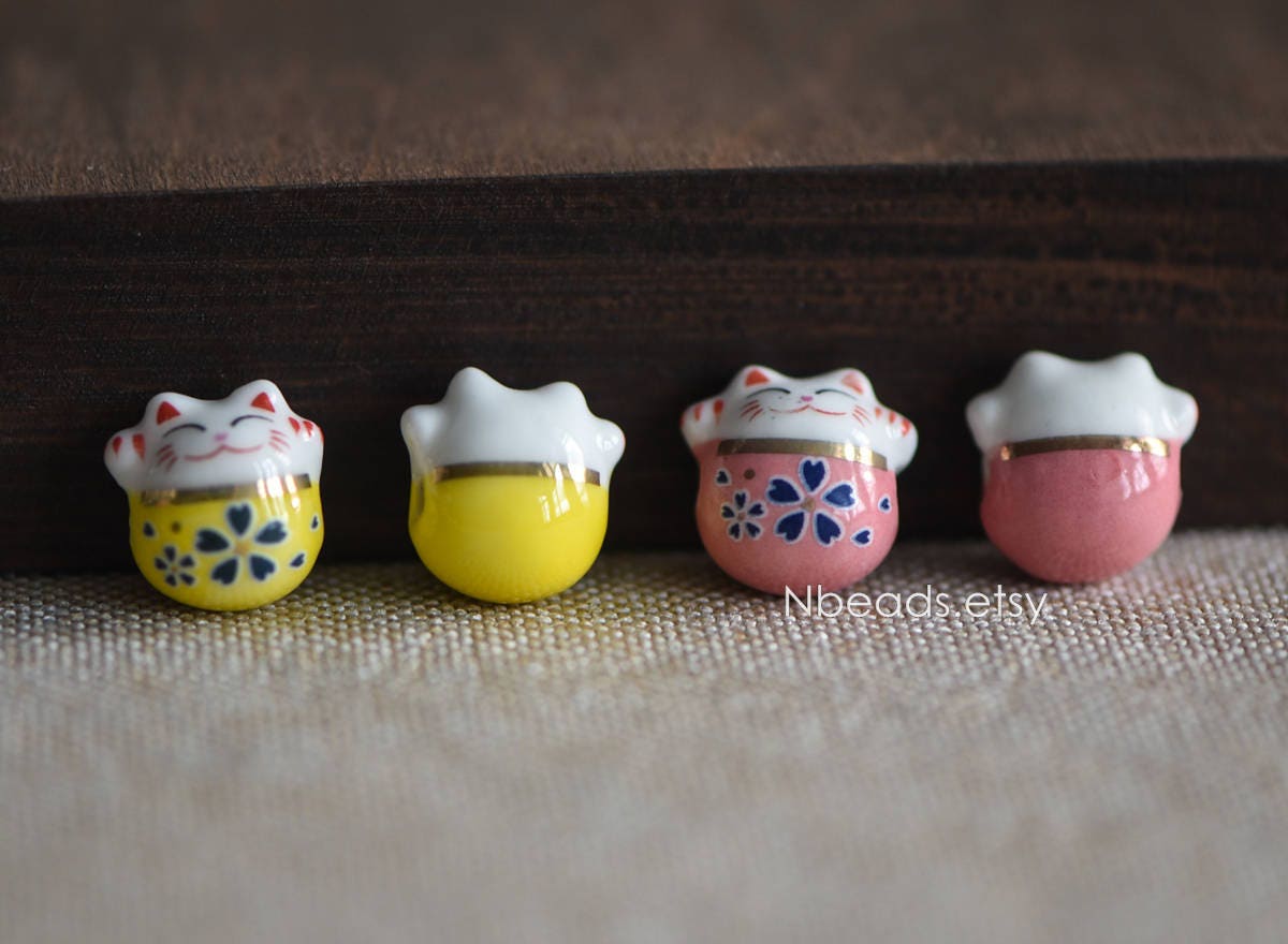 10pcs Porcelain Lucky Cat beads 15mm, Ceramic Maneki Neko, Large Hole Drilled, Yellow Pink Kawaii Cat Beads -(TC-152)