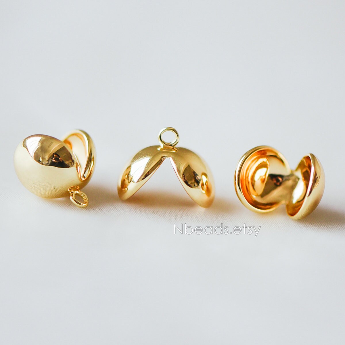 10pcs Gold Floral Bead Cap Charms 10mm, Gold plated Brass, Lead Nickel Free (GB-225)