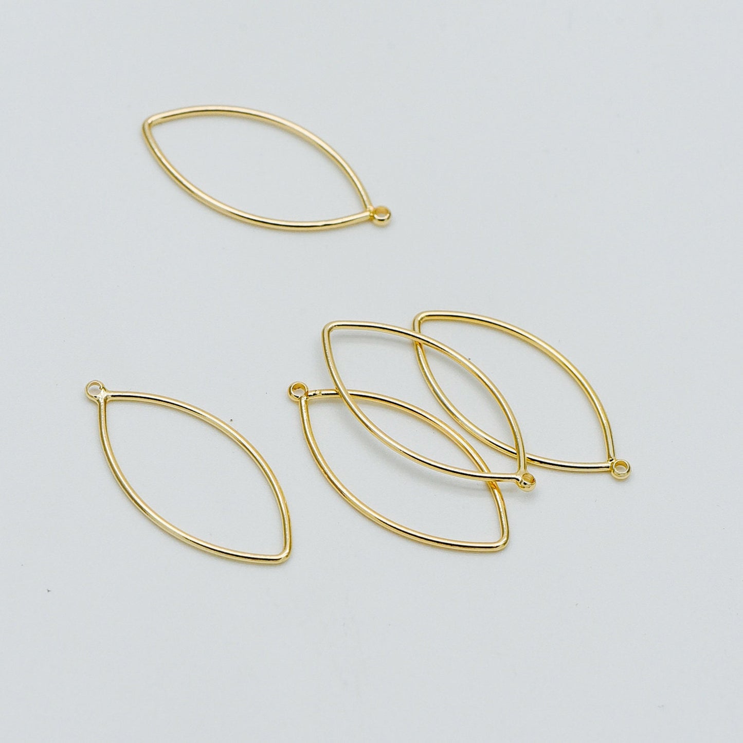 10pcs Gold plated Brass Oval Pendants, Eye Geometric Link Charms 26x12mm (GB-368-E)