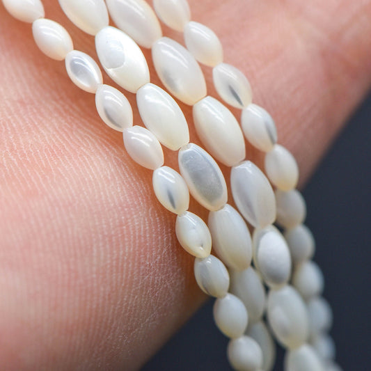 White Mother of Pearl Shell Oval Beads 3x5/ 4x6mm -(#V1208) Full strand