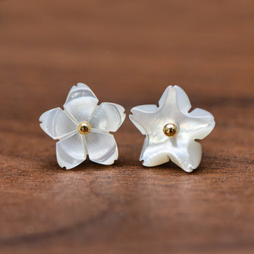 White Mother of Pearl Shell Sakura Flower Beads 10mm -V1024 / 10Pcs