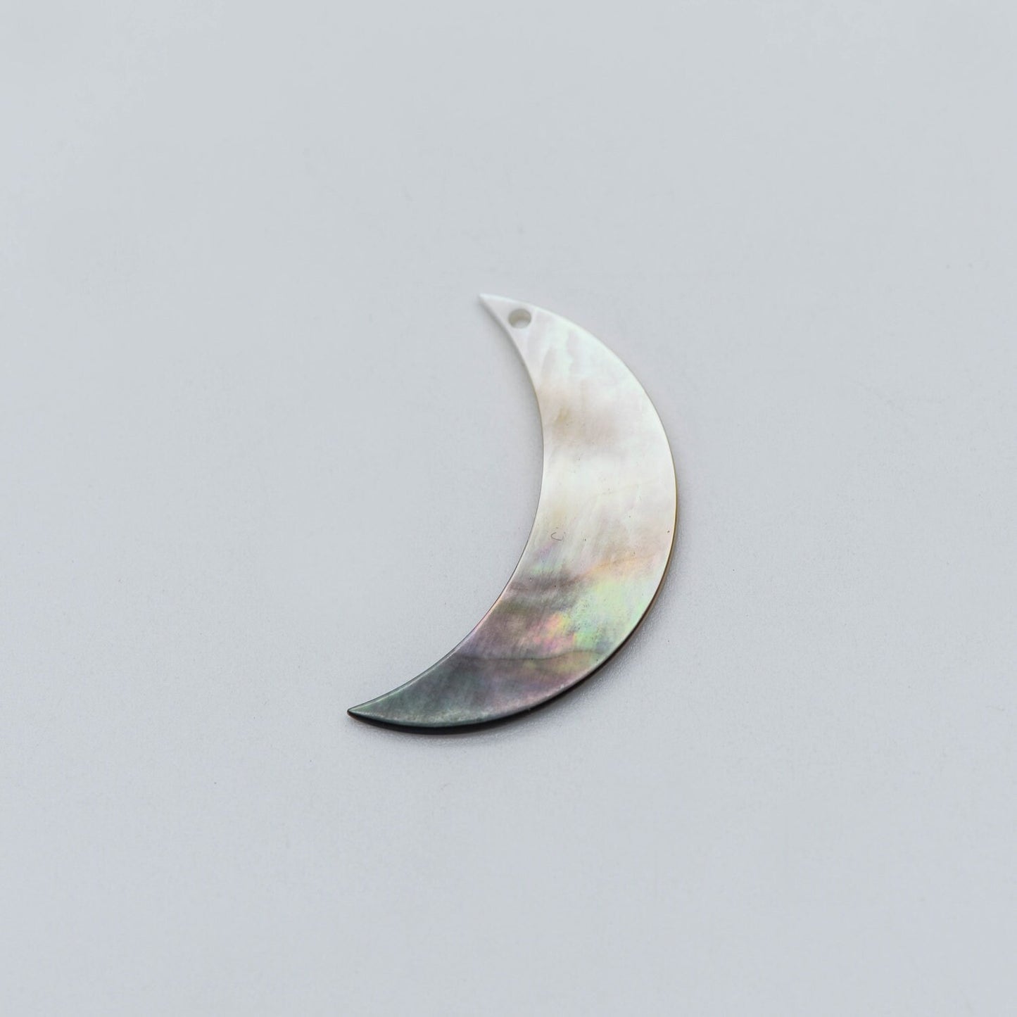 10pcs Black Mother of Pearl Shell Moon Charm Pendants 30mm Large (V1231)