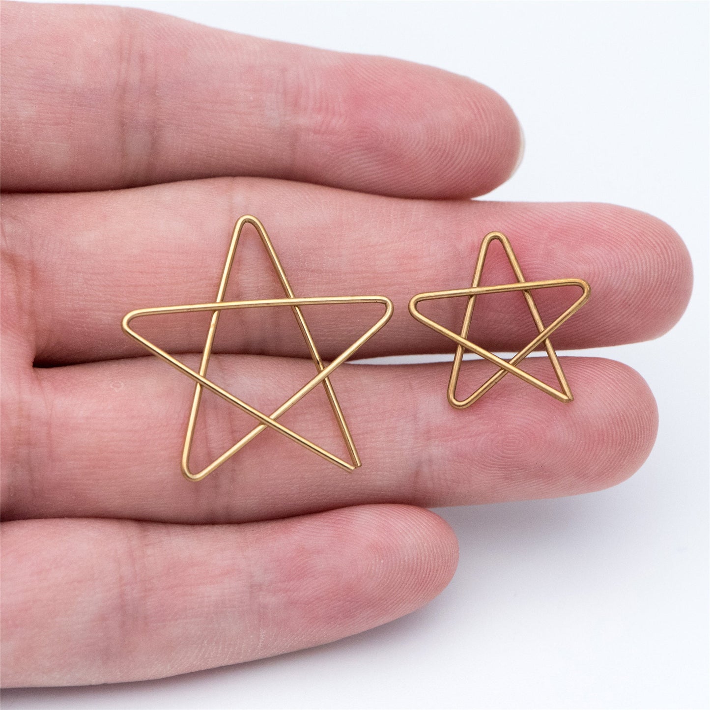 20pcs Raw Brass Wire Star Charm Pendants, 18mm/ 27mm (RB-132)