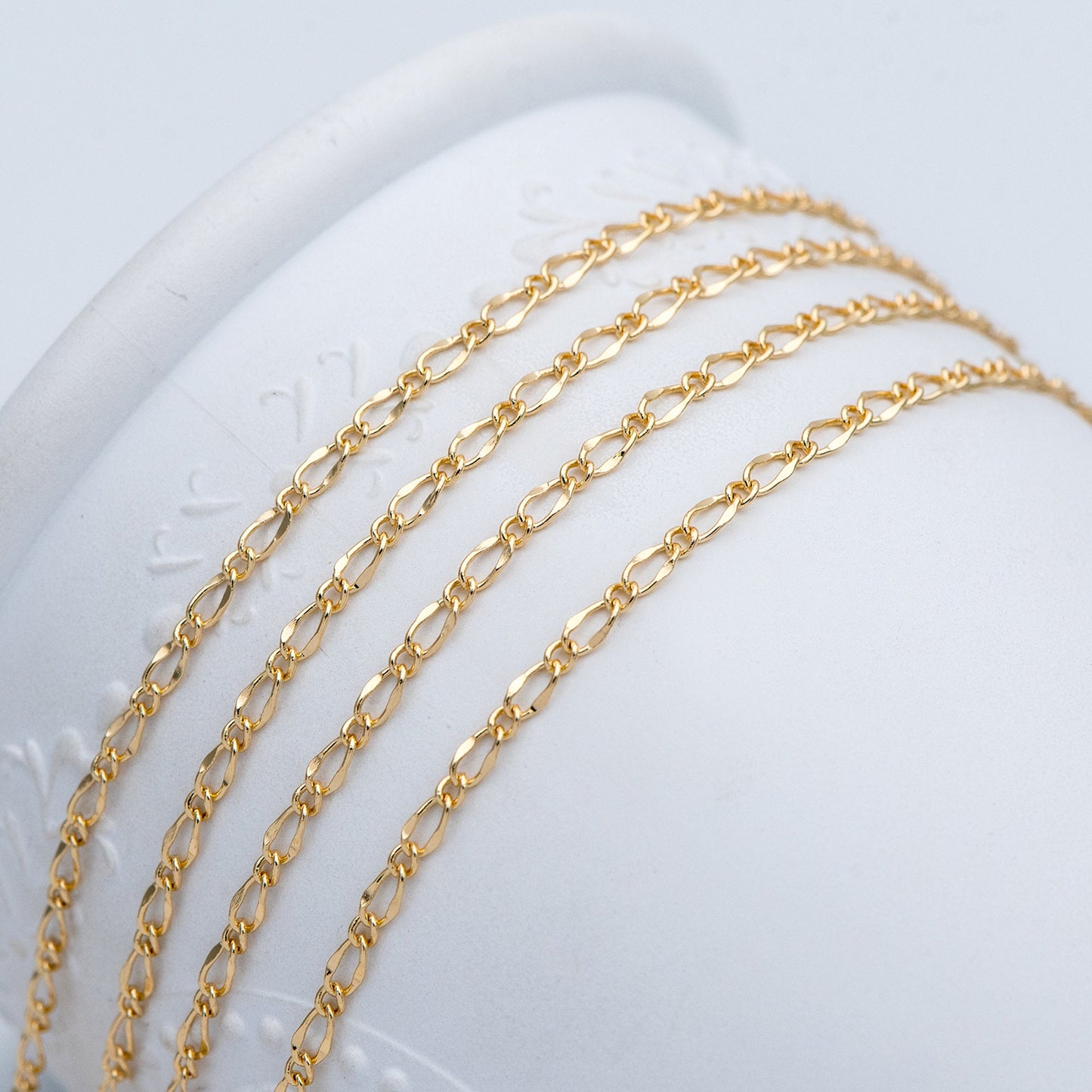 Gold plated Brass Figaro Chains 2.5mm, Necklace Chain Supplies Findings Wholesale (#LK-282)/ 1 Meter=3.3 ft