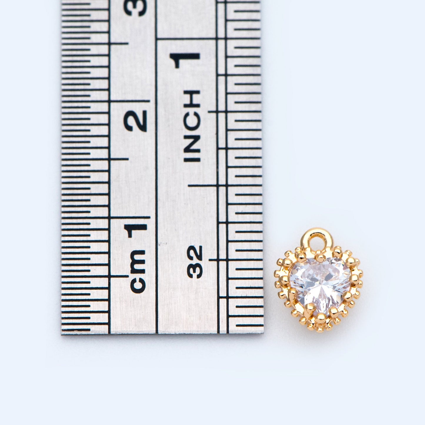 4pcs CZ pave Gold Heart Charms 9x7mm, Gold Plated Brass Heart Pendants (GB-2782-E)