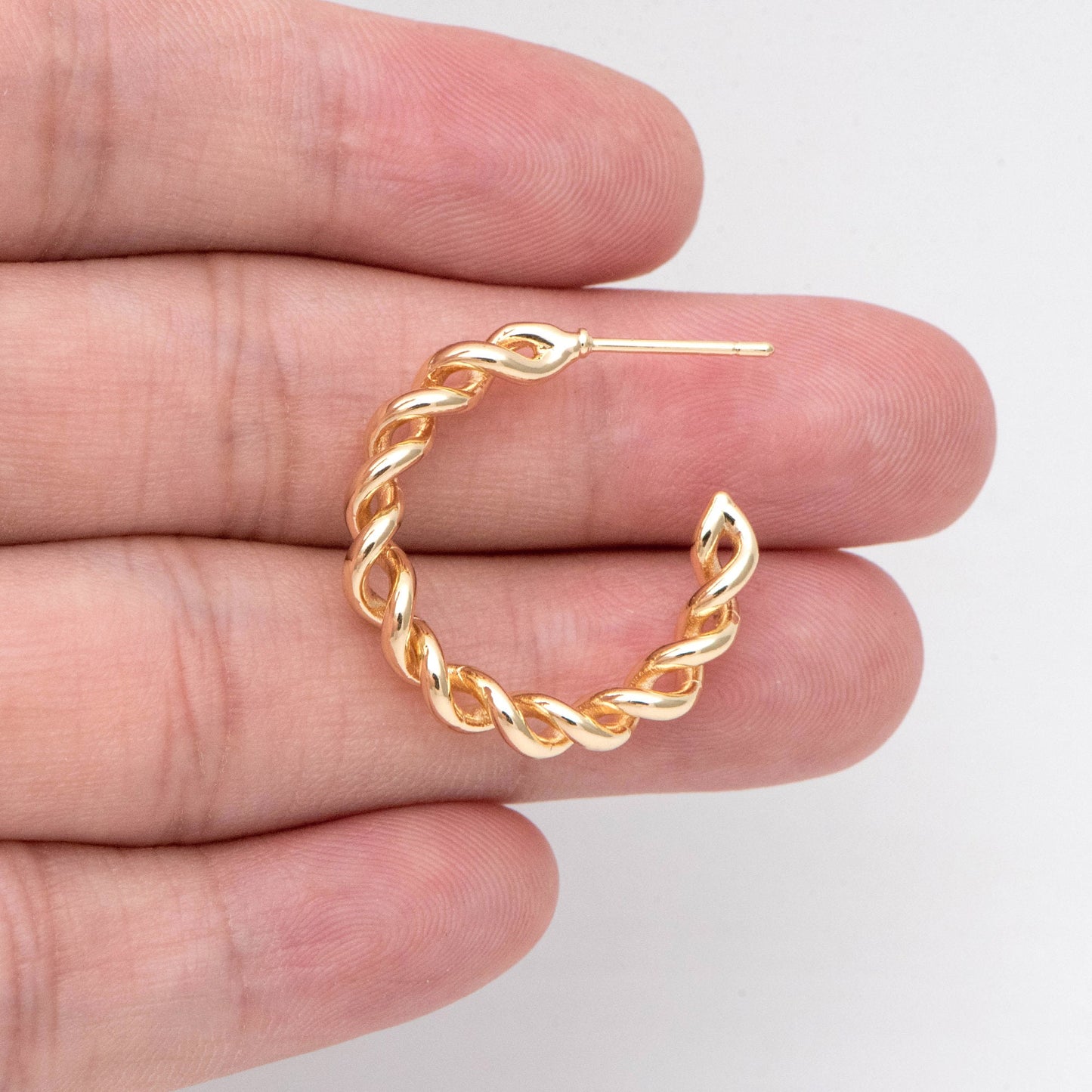 4pcs Gold Round Circle Ear Posts 24mm, Twisted Wire Stud Earrings, Simple Geometric Hoop Earrings (GB-2353)