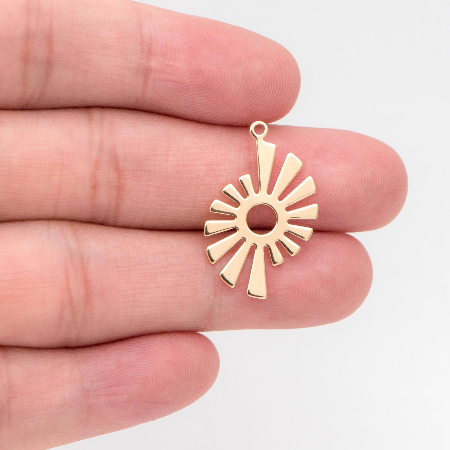 10pcs Gold Sun Charms, 18K Gold plated Brass, Earring Findings, DIY Jewelry Making Supplies (GB-2372)