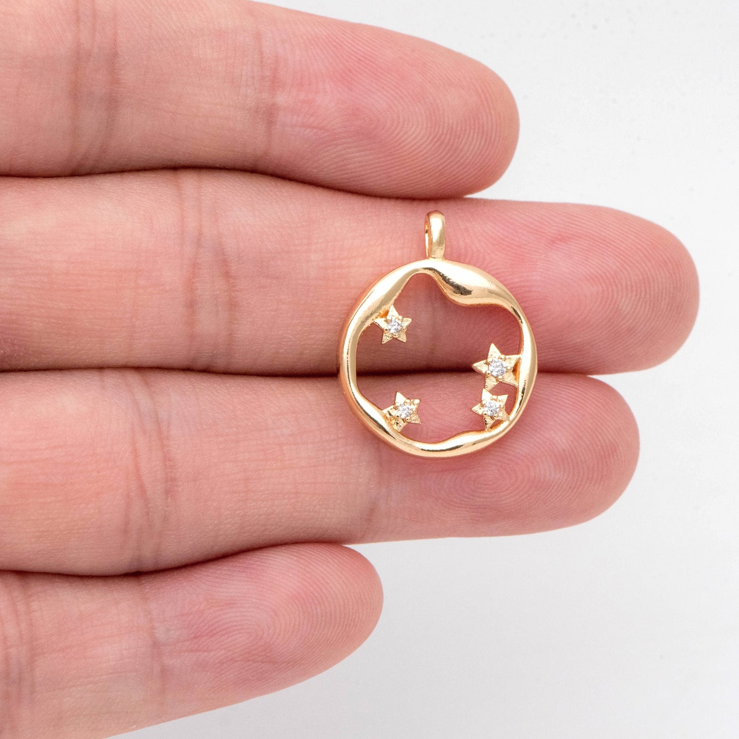10pcs CZ pave Gold Irregular Circle and Star Pendants, 18K Gold plated Brass, Rhinestone Round Hoop Circle Charms (GB-2482)