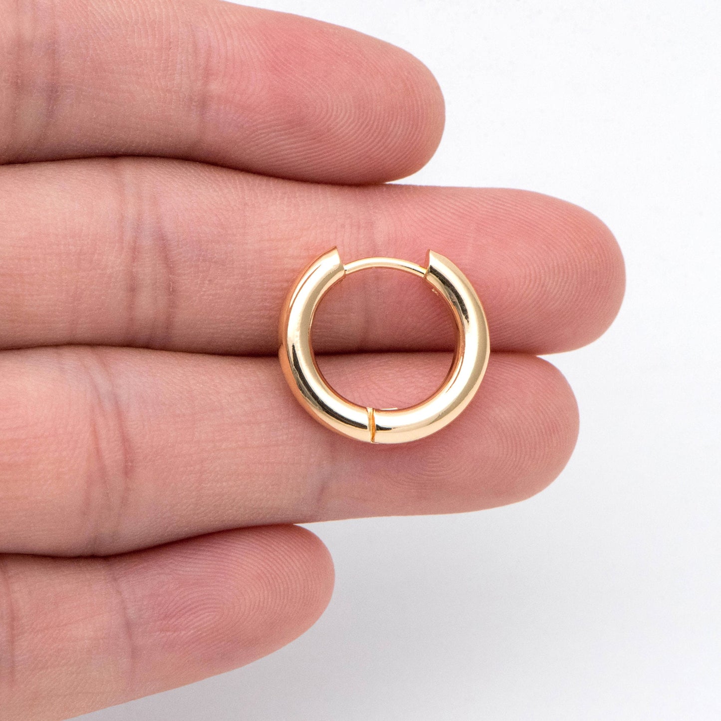 4pcs Gold/ Silver Chunky Hoop Huggies, 3mm Thick, 14/ 16/ 18/ 20/ 26mm, Stainless Steel Hoop Earrings, Minimalist Earrings (GB-2788)