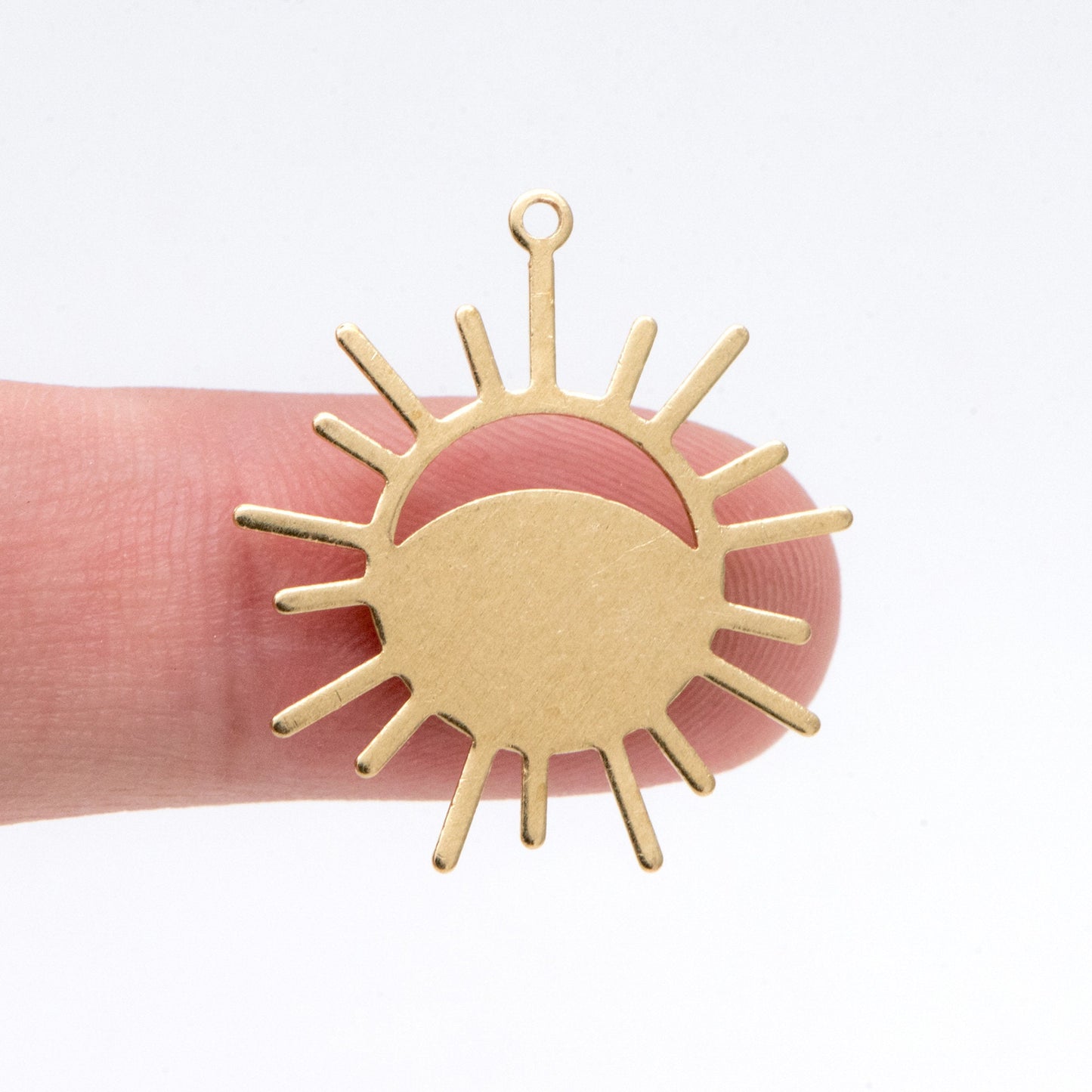 10pcs Raw Brass Sun Charm Pendants 25x23mm, Brass Findings Wholesale (RB-222)