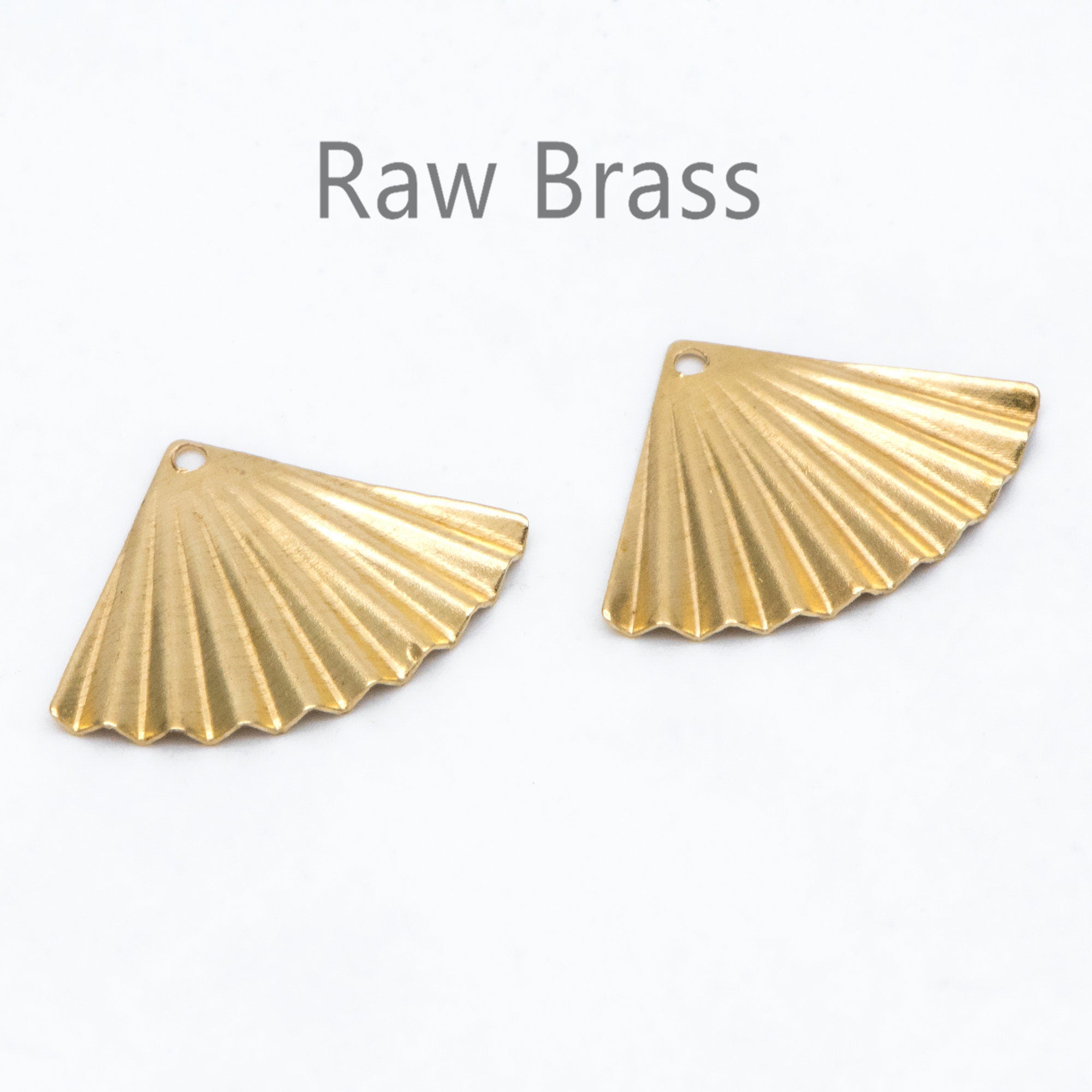 10pcs Raw Brass Fan Charm Pendants 14.5x20mm, Brass Findings Wholesale (RB-228)