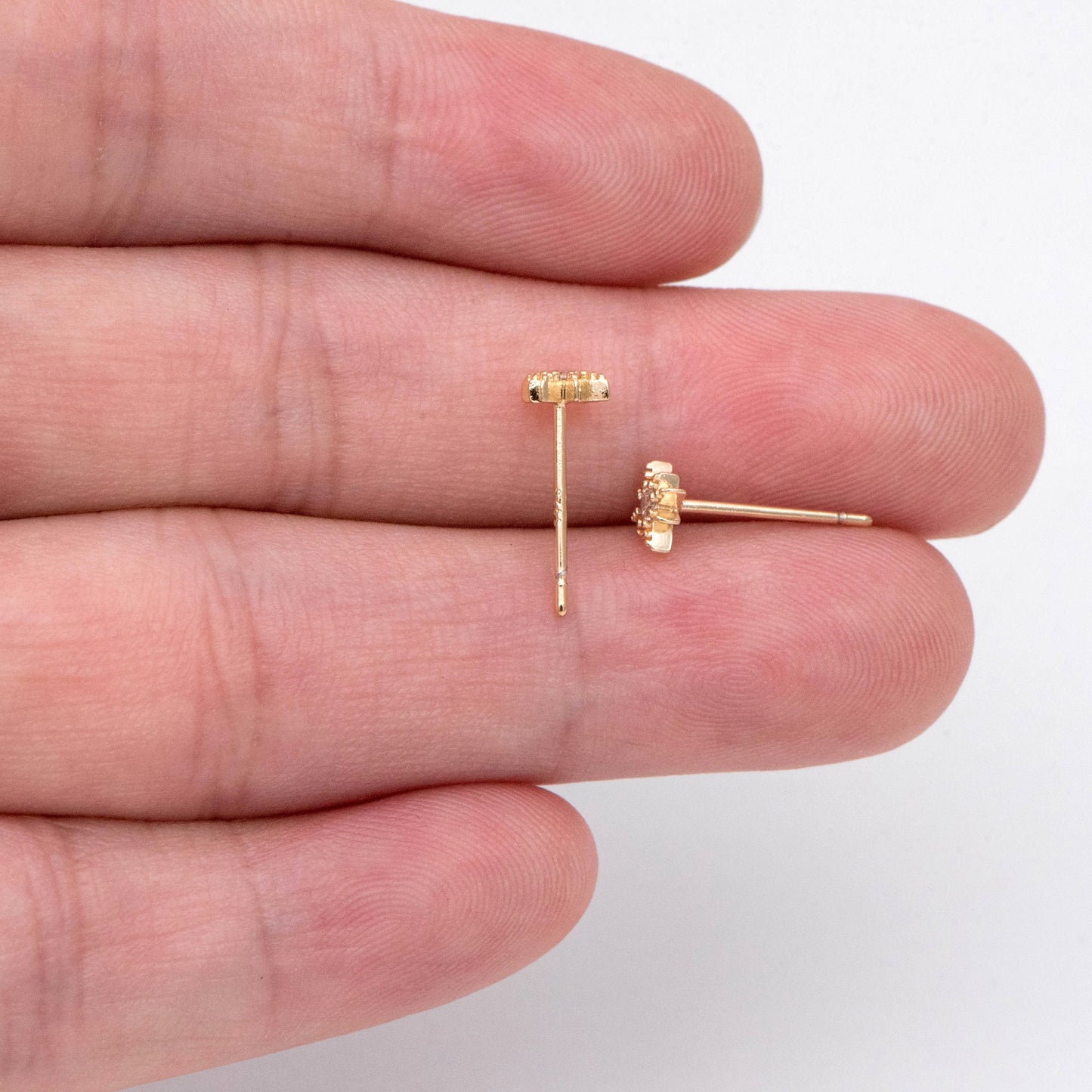 10pcs CZ Paved North Star Ear Posts, 5.5mm, Real Gold Plated Brass Star Stud Earrings (#GB-3041-E)