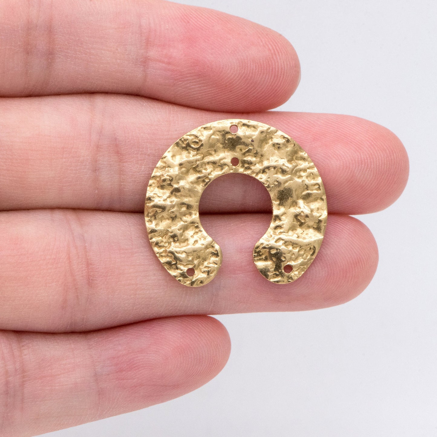 10pcs Raw Brass Hammered C Shaped Connectors 23x26mm, Brass Findings Wholesale (RB-250)