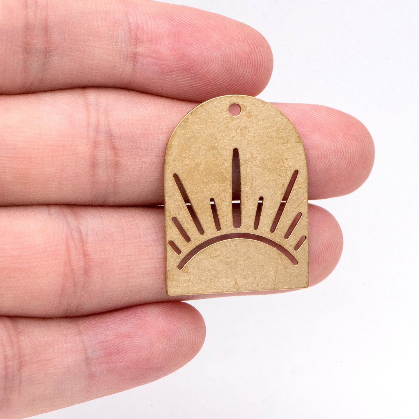 10pcs Raw Brass U Shape Sun Charm Pendants 30x22mm, Brass Findings Wholesale (RB-286)