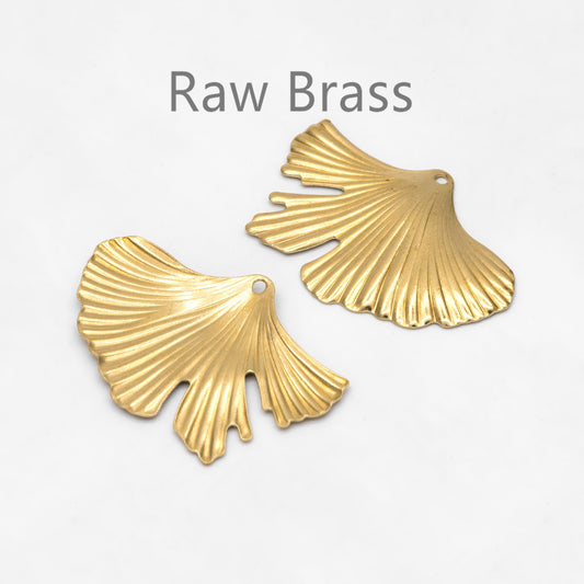 10pcs Raw Brass Ginkgo Leaf Charm Pendants 30x46mm, Brass Findings Wholesale (RB-298)