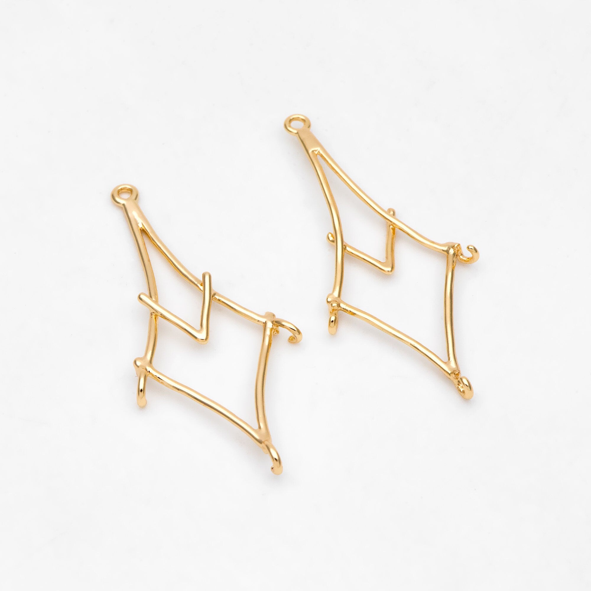 10pcs Gold Rhombus Link Charms: Geometric Brass Connector Pendants, 35x16mm (GB-3091)