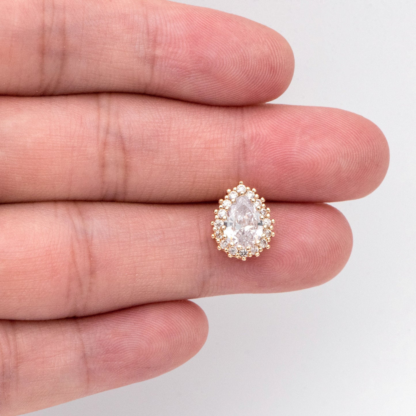 4pcs CZ Pave Teardrop Ear Posts, 18K Gold Plated Brass, Water Drop Stud Earrings, Jewelry Supplies Findings Wholesale (GB-3122)