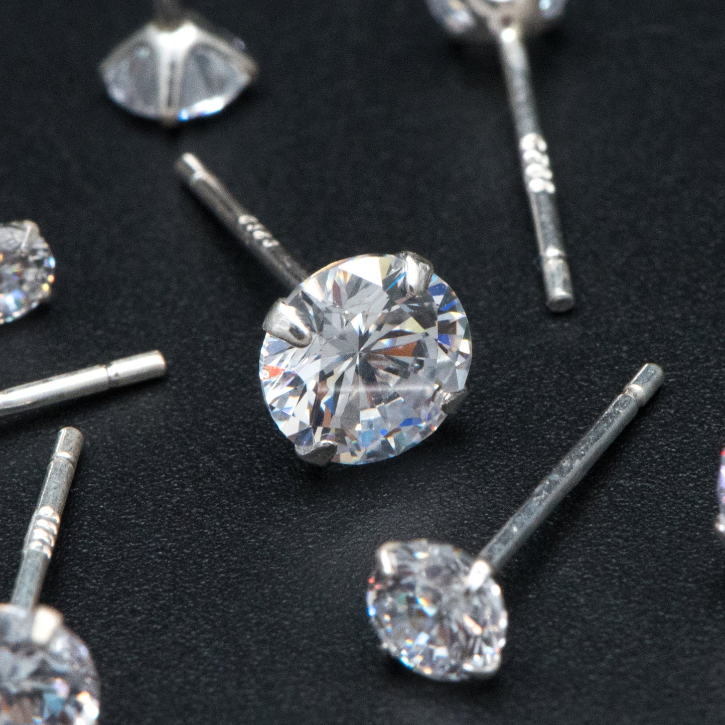 Sterling Silver Minimalist Stud Earring, Dainty CZ Diamond Earring, 3/ 4/ 5/ 6mm (CY-031)/ 1 pair