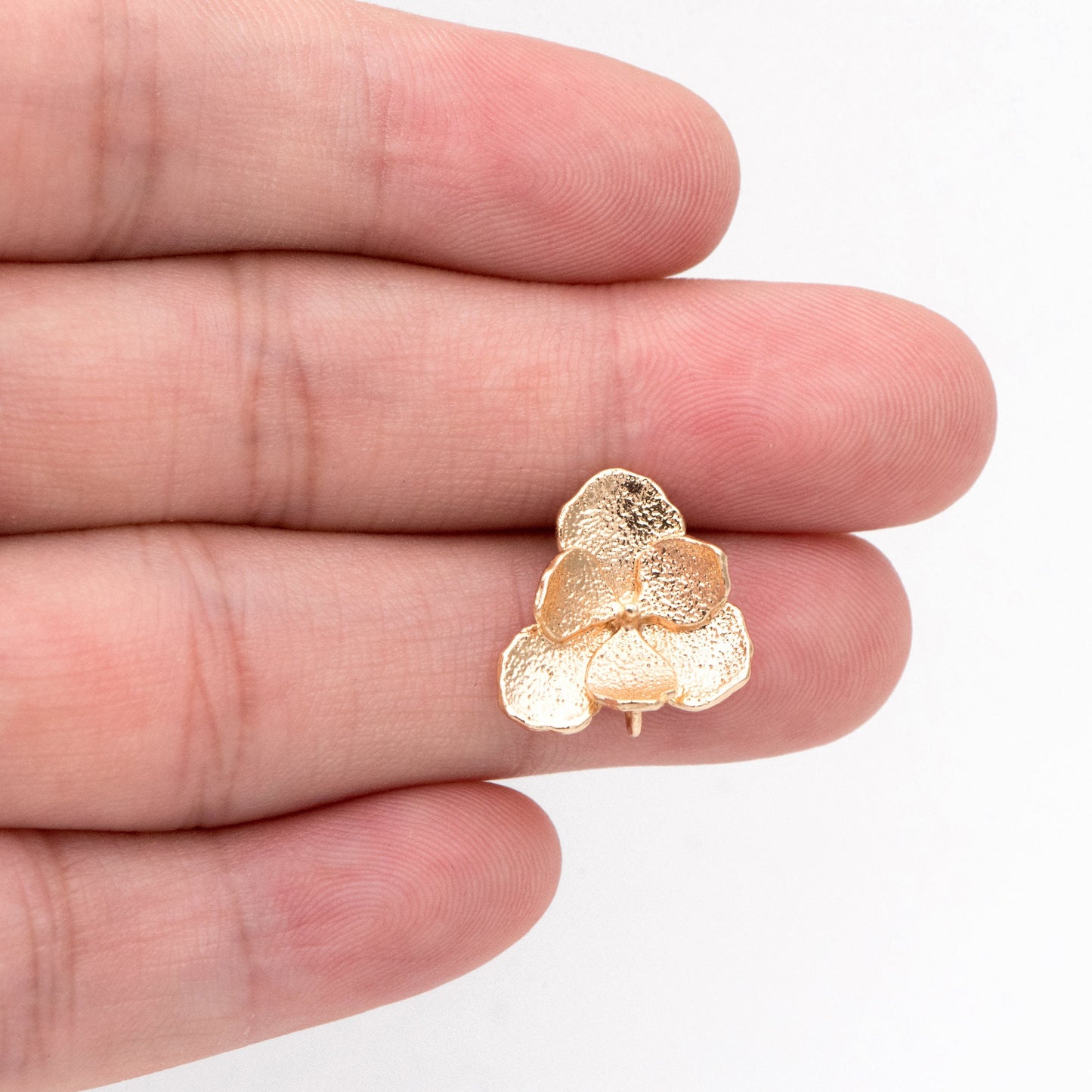 10pcs Gold Rough Flower Ear Posts 15x15mm, Pearl Peg Earring Mounts, Foral Stud Earrings with Peg (GB-3212)