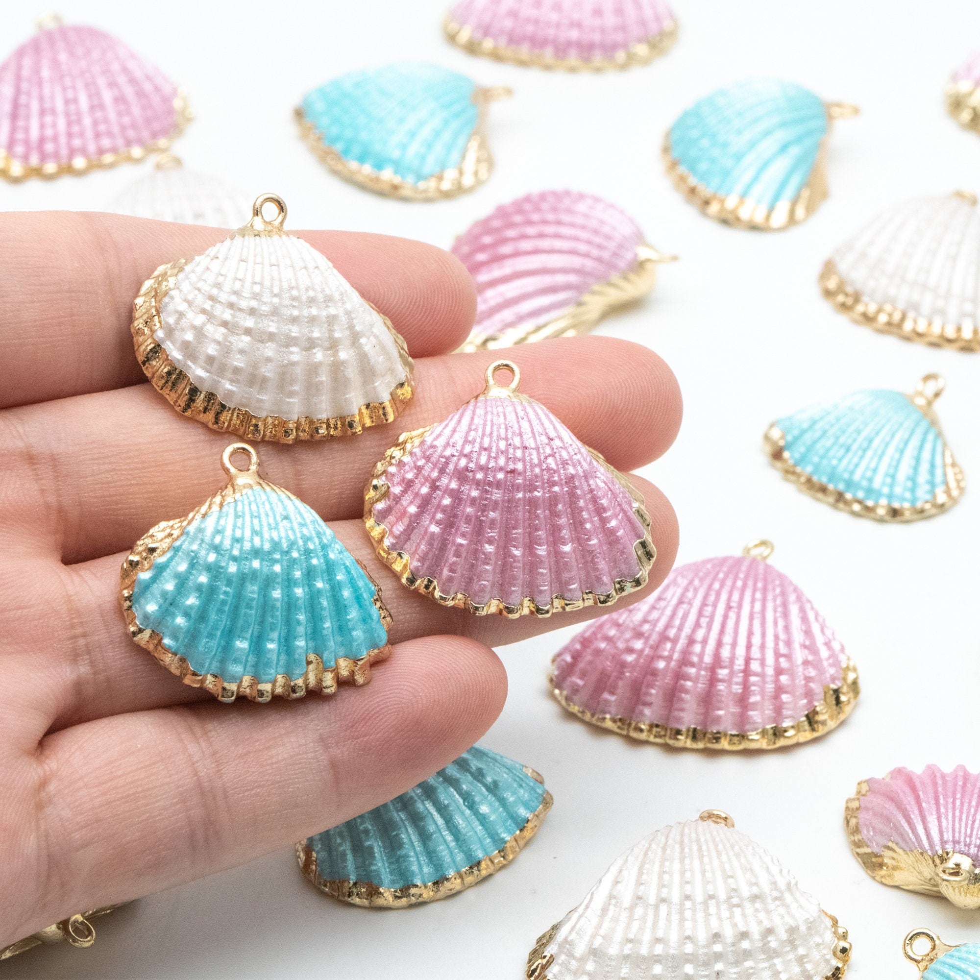 10pcs Natural Shell Charms, Gold plated Shell Pendants, White/ Aqua/ Pink (#V1388)