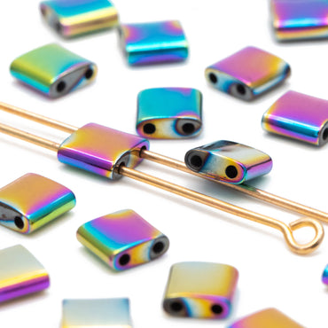 75pcs 2 Hole Beads, Tila Hematite Beads, 5mm, Perfect for Bracelets, Metallic Color (V6104)