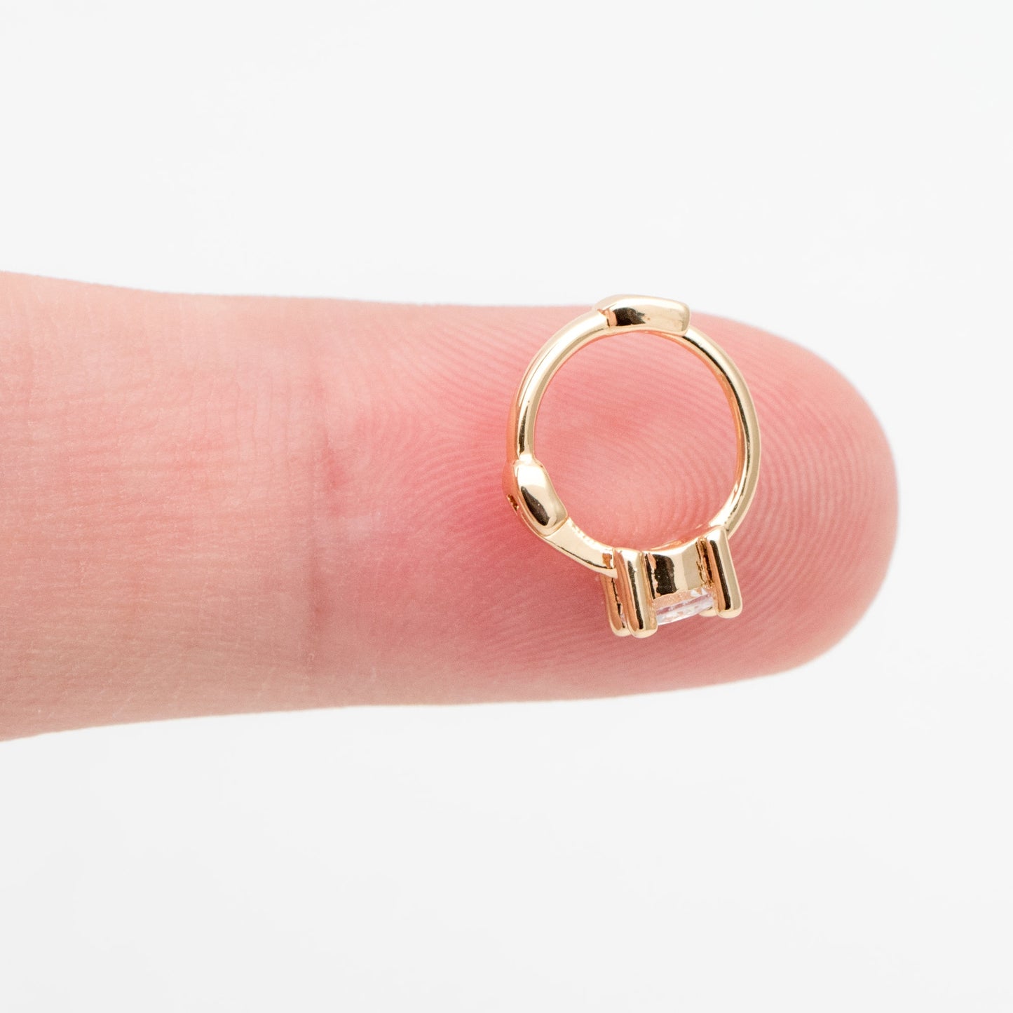 4pcs CZ Pave Tiny Hoop Earrings, Huggie Earrings, Minimalist Earring, Small Gold Hoops Earring (GB-3467-D)