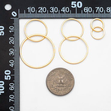 10pcs Gold Linked Circles, two ring Pendant, Interlocking rings, two linked circles, Entwined Circle 20mm and 25/30mm (GB-1300)