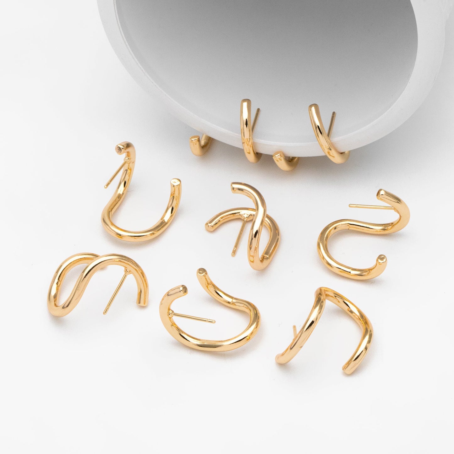 4pcs Gold U-Shaped Ear Posts, 18K Gold plated Brass, Curved Bar Stud Earring (GB-3559)