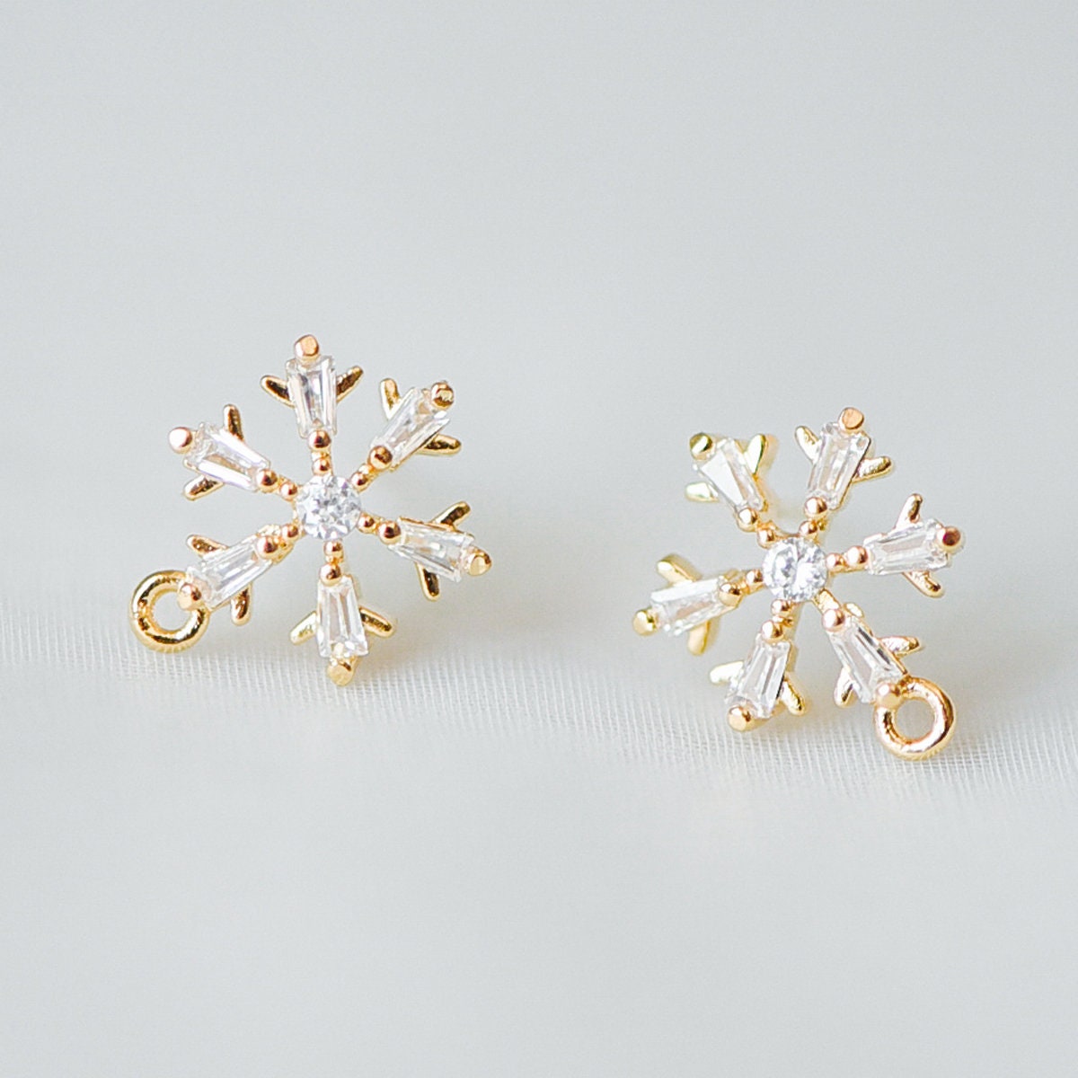 10pcs CZ Pave Snowflake Earring with Loop, 12mm, Real Gold Plated Brass Earrings, Sterling Silver Pin (GB-310)