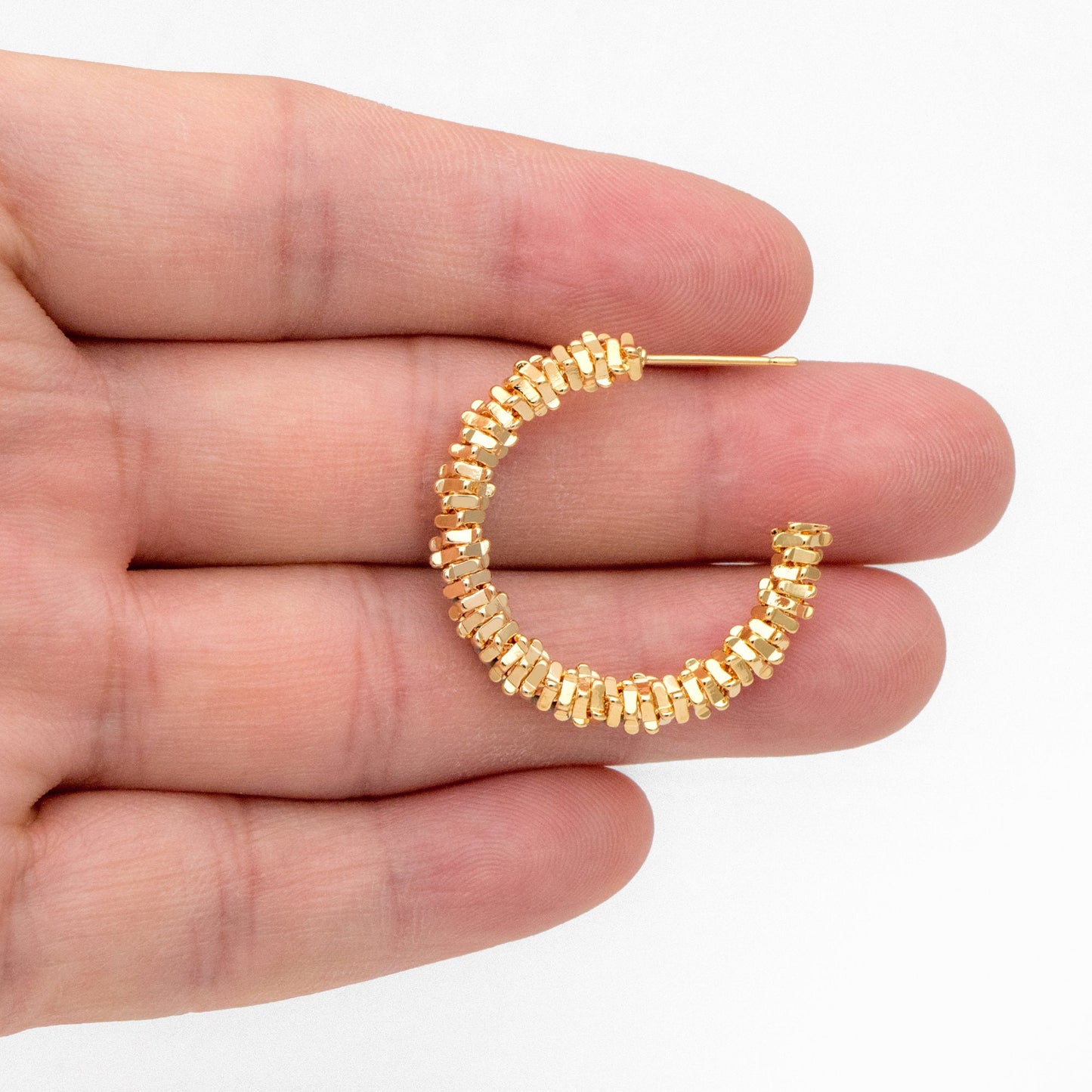 4pcs Gold Plated Beaded Hoop Earrings: 30mm Leverback Earwire Findings (GB-3092)