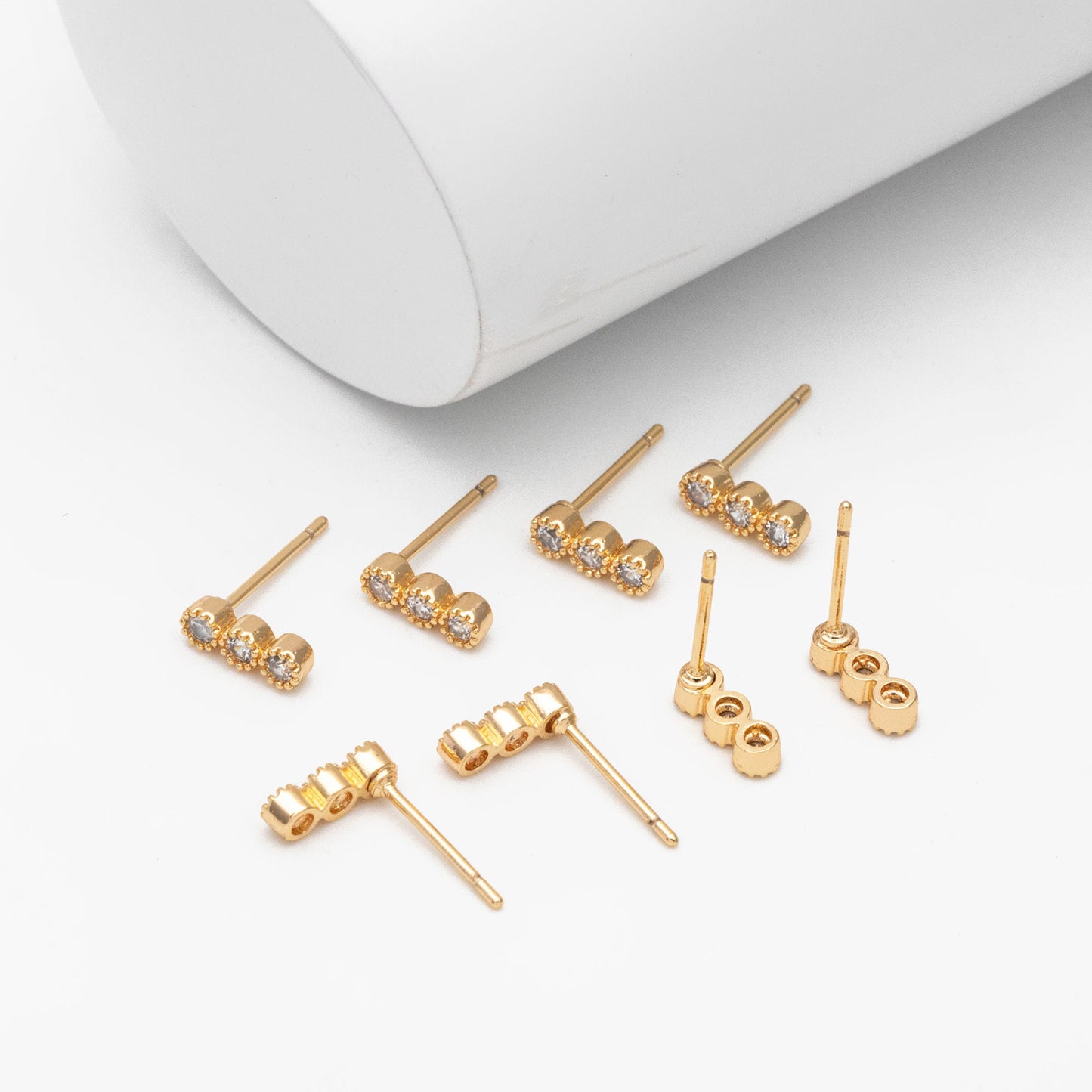 4pcs CZ Pave Bar Ear Posts, Real Gold Plated Brass Minimalist Stud Earrings (#GB-3671-D)