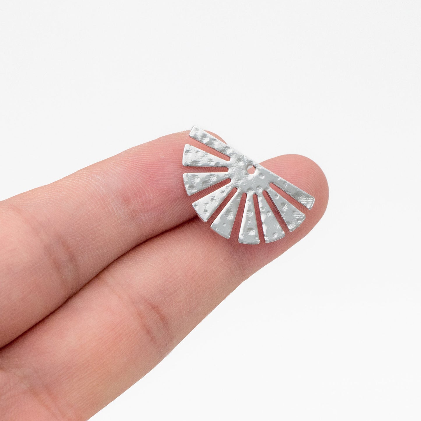 10pcs Gold/ Silver Hammered Half Sun Charm 14x25mm, 18K Gold/ Rhodium Plated Brass, Jewelry Making, Diy Material,Jewelry Supplies(GB-1404-C)