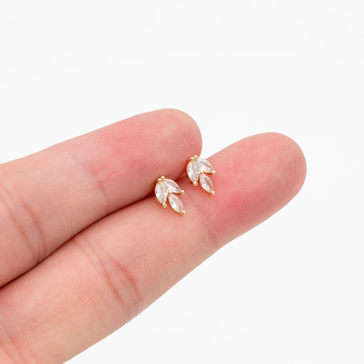 10pcs CZ Pave Gold Leaf Ear Posts, Gold Plated Brass, Jewelry Supplies (GB-3395-F)