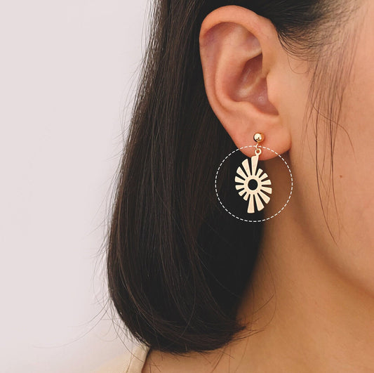 10pcs Gold Sun Charms, 18K Gold plated Brass, Earring Findings, DIY Jewelry Making Supplies (GB-2372)