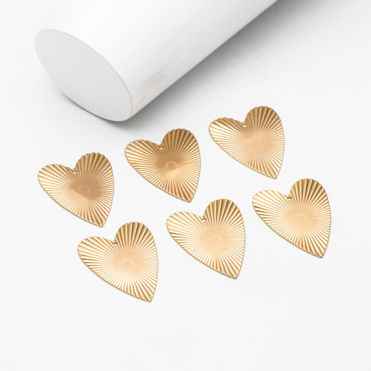 10pcs Gold Heart Charm Pendants, Earring Findings, Jewelry Making, Diy Material, Jewelry Supplies (GB-3976)