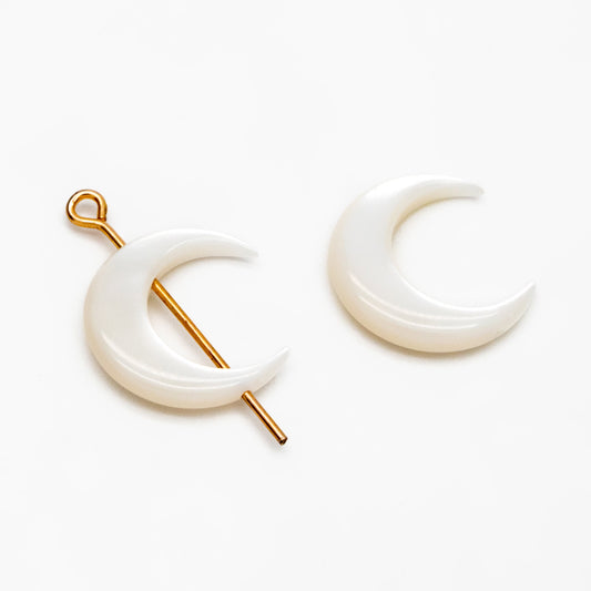 4pcs Mother of Pearl Crescent Moon Beads, Natural MOP Shell Moon Charms 15mm (V1427)