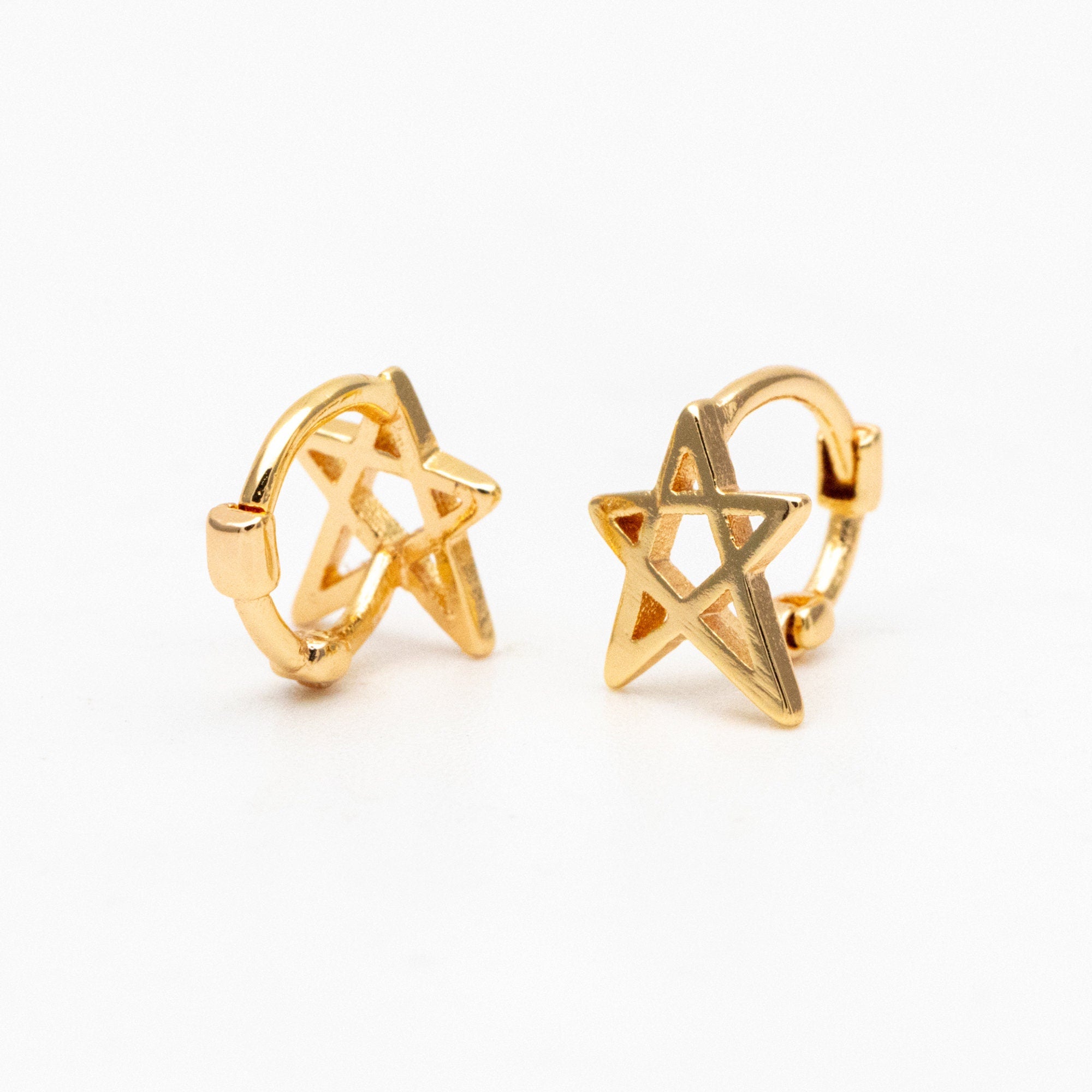 4pcs Gold Tiny Star Hoop Earrings, Huggie Earrings, Minimalist Earring, Small Gold Hoops Earring (GB-3474-B)
