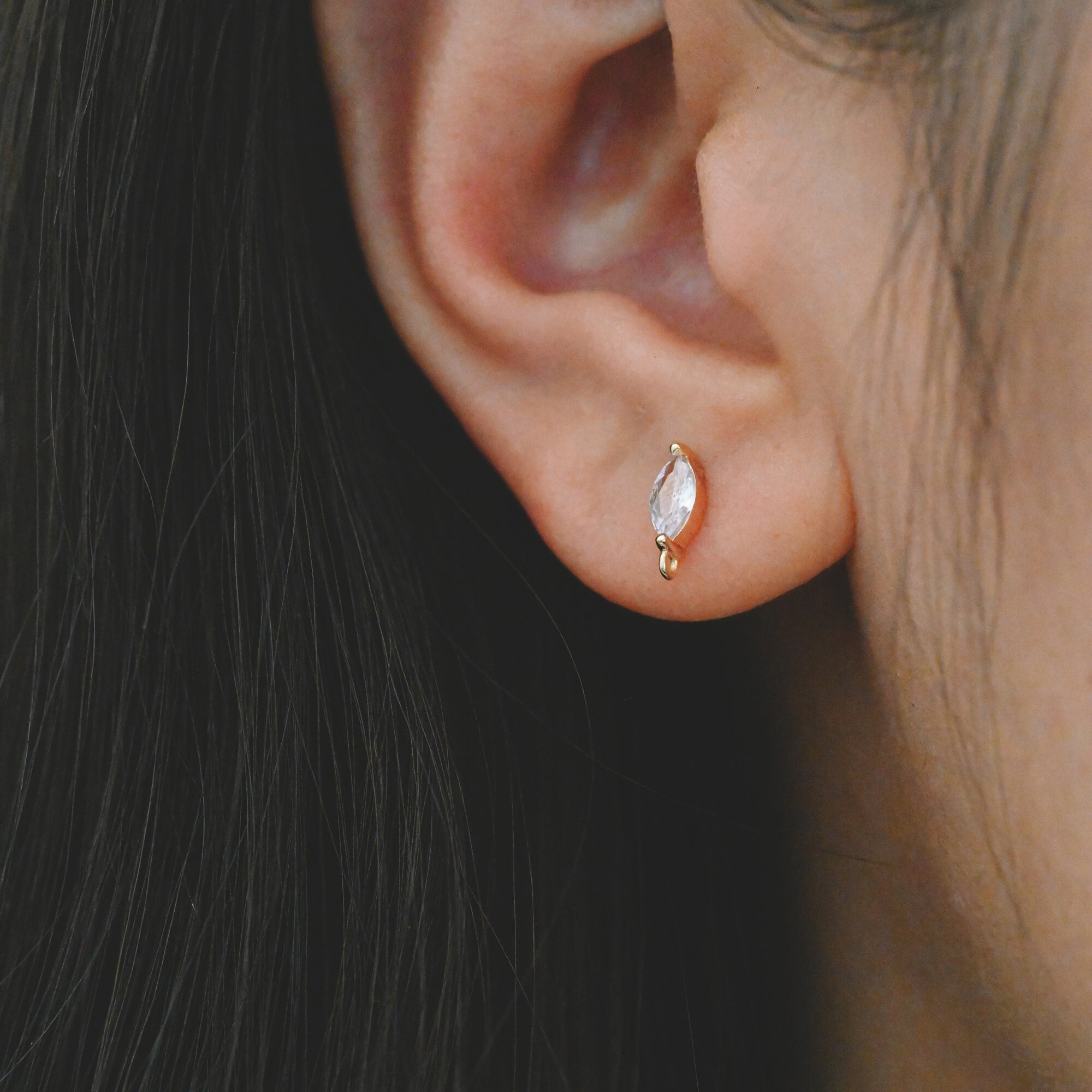 4pcs Gold Mini Marquise Ear Posts, Gold Plated Brass, Horse Eye Stud Earrings (GB-310-E)