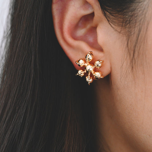 4pcs Gold Flower Ear Posts, Gold Plated Brass, Sphere Stud Earrings (GB-3692)
