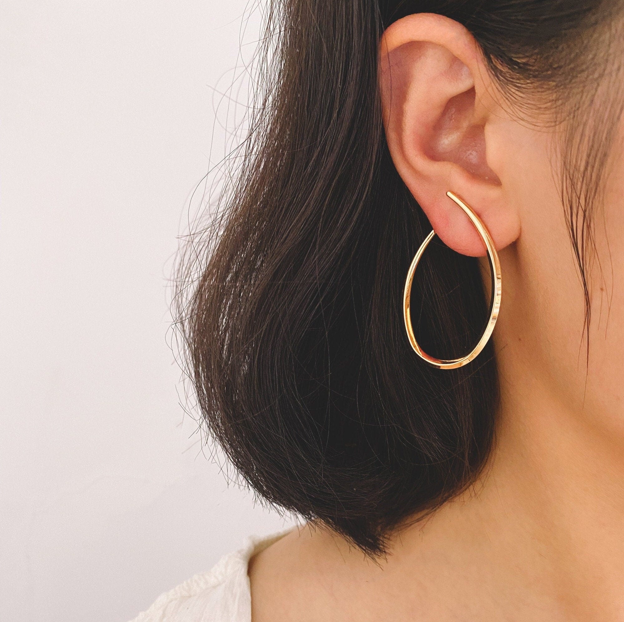 4pcs Gold U-Shaped Earrings, 18K Gold plated Brass, Horn Stud Earrings (GB-3687)