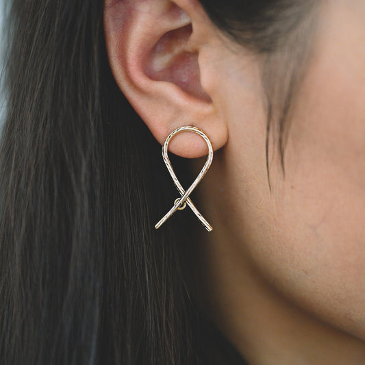 4pcs Gold Curved Rope Earring With A Loop, Gold plated Brass Knot Stud Earrings (GB-747-F)