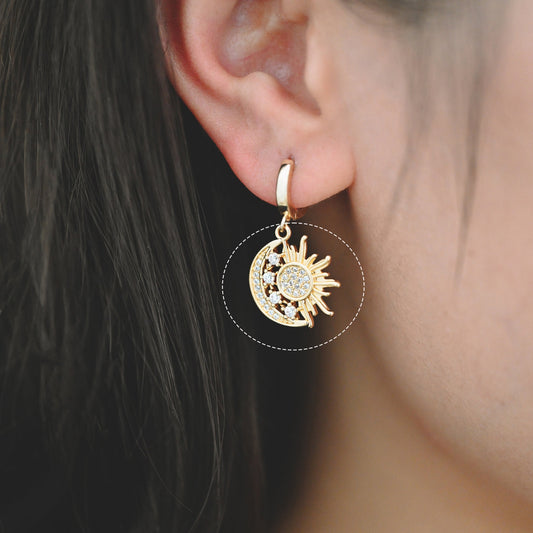 4pcs Sun and Moon Charms 16x19mm, 18K Gold plated Brass, CZ pave Sun Pendants (GB-2991-E)