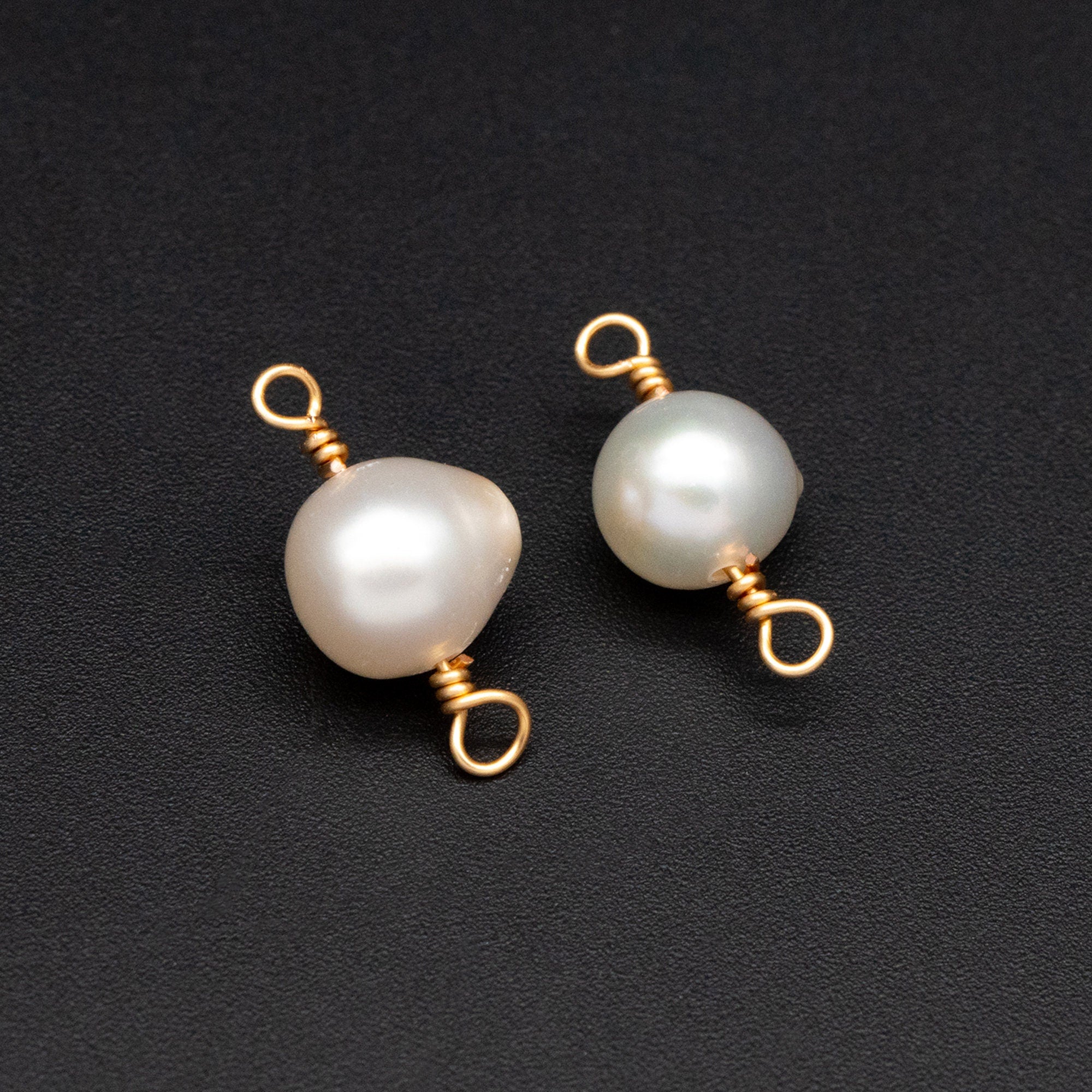 10pcs Natural Freshwater Pearl Connectors, Genuine Pearl Charm Pendants, 8-9mm Thick, Gold Wired Pearl Supply (PL-77)