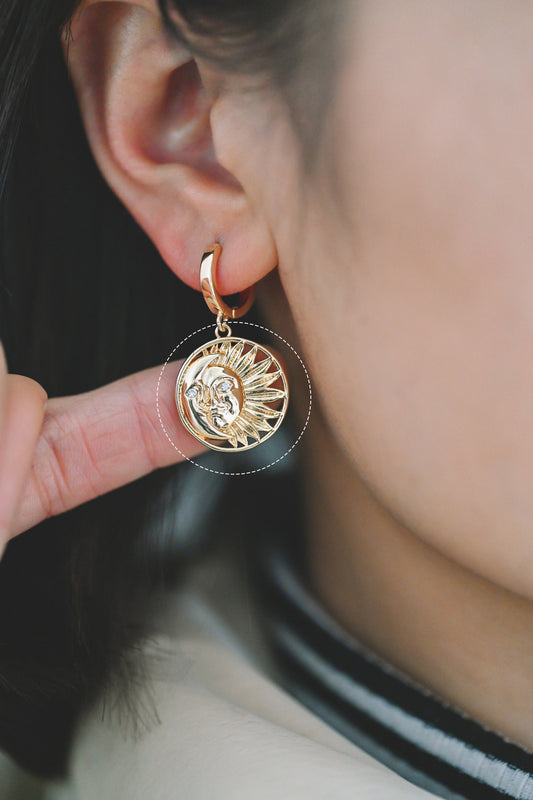 4pcs Sun and Moon Charms 21x19mm, 18K Gold plated Brass, CZ pave Sun Pendants (GB-2991-A)