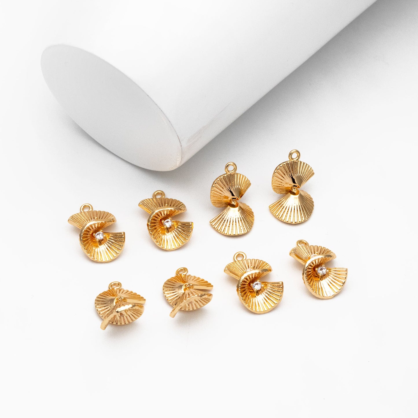 4pcs CZ Pave Gold Twist Charm, Earring Findings, Jewelry Making, Diy Material, Jewelry Supplies (GB-4197)