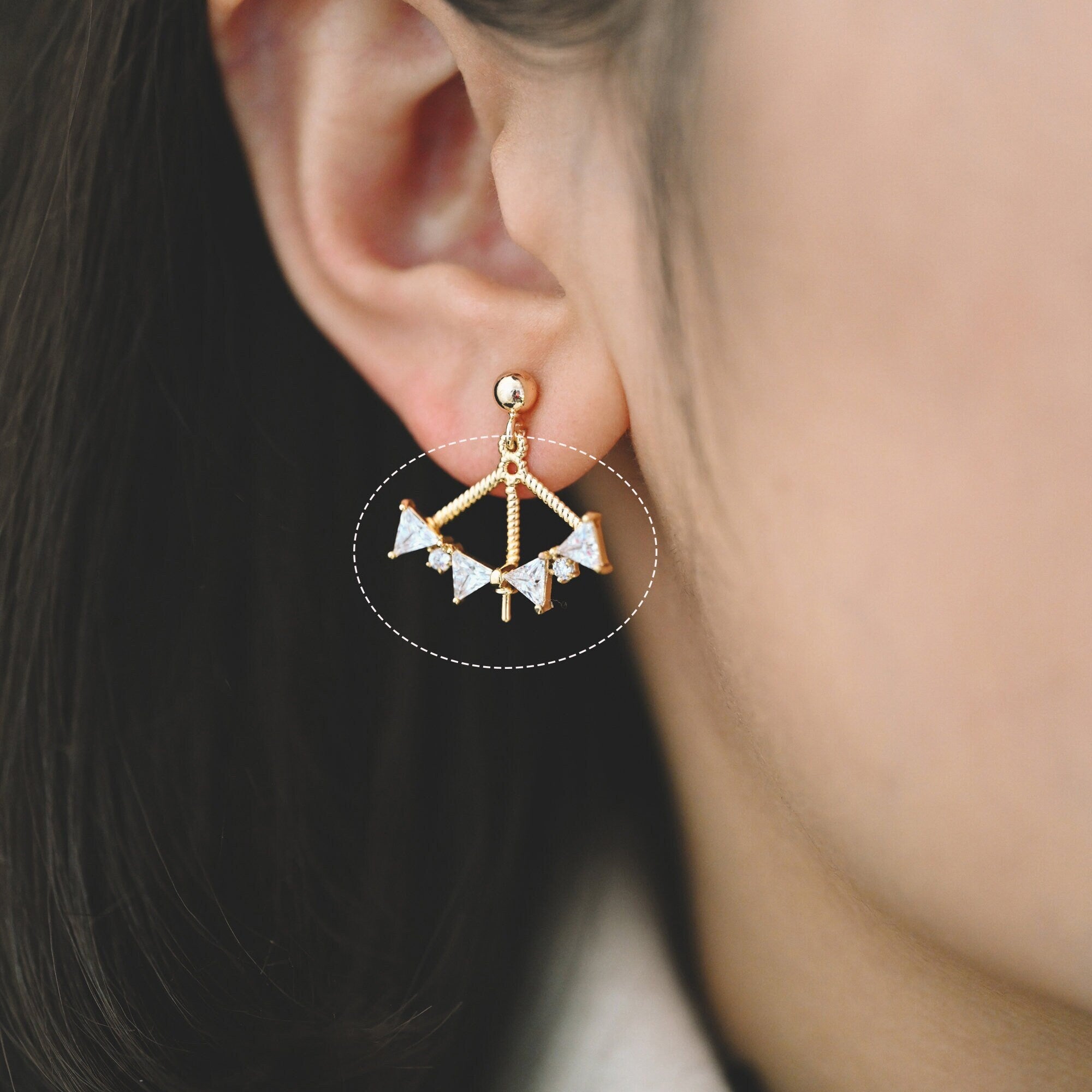 4pcs Gold Triangle Charm with Half Drilled Pearl Peg, Real Gold plated Brass Pendant, Jewelry Supply (GB-1625)