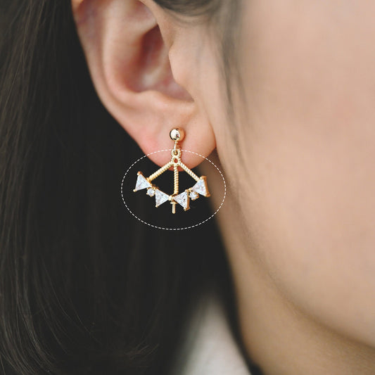 4pcs Gold Triangle Charm with Half Drilled Pearl Peg, Real Gold plated Brass Pendant, Jewelry Supply (GB-1625)