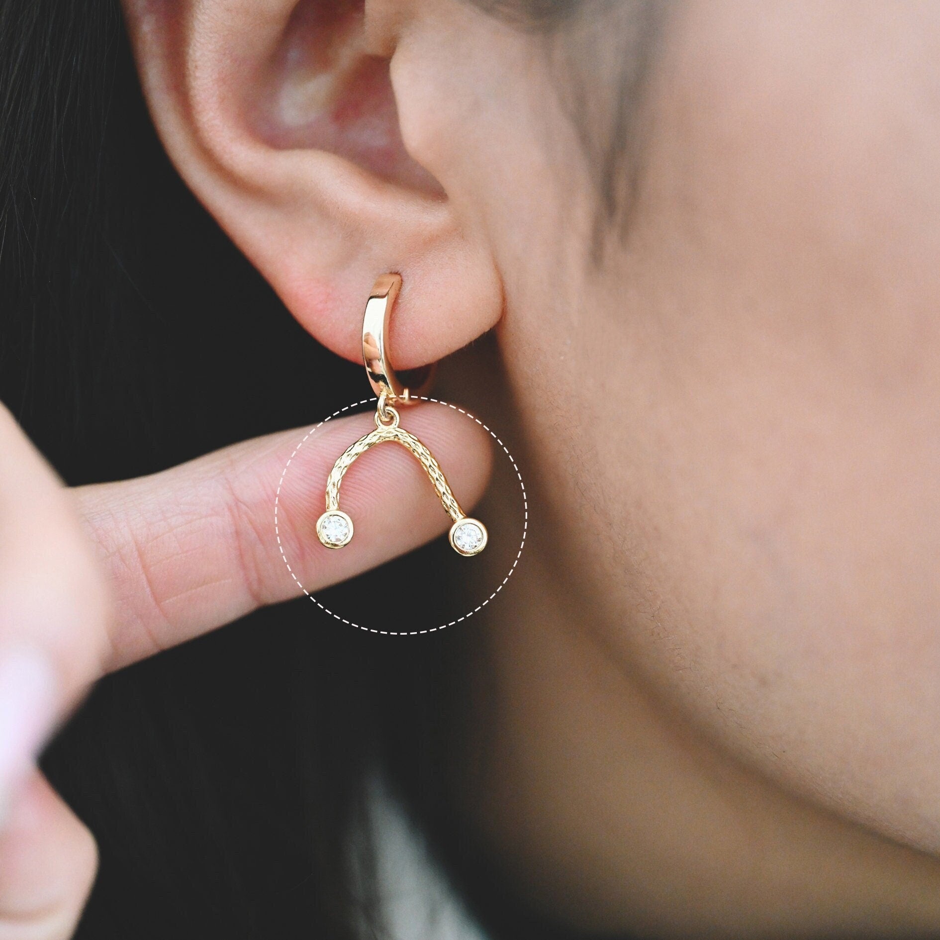 10pcs CZ Pave Gold U shape Connectors, 18K Gold plated Brass, U-shaped Curved Bar Stick Pendants 21x10mm (GB-1699)