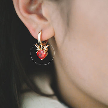 4pcs CZ Pave Deer Head Charms 13mm, 18K Gold Plated Brass, Reindeer Pendants for Christmas (GB-713-I)